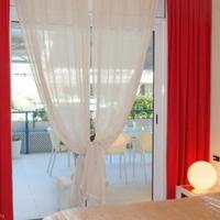 Квартира на первой линии моря/озера в Испании, Каталония, Багур, 140 кв.м.