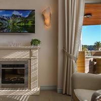 Flat at the first line of the sea / lake in Spain, Catalunya, Girona, 70 sq.m.