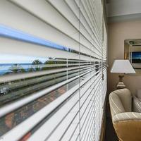 Flat at the first line of the sea / lake in Spain, Catalunya, Girona, 70 sq.m.