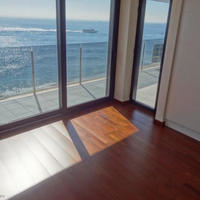 Flat at the first line of the sea / lake in Spain, Catalunya, Girona, 140 sq.m.