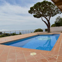 Дом в Испании, Каталония, Жирона, 400 кв.м.