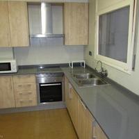 Квартира на первой линии моря/озера в Испании, Каталония, Жирона, 100 кв.м.