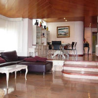 Квартира на первой линии моря/озера в Испании, Каталония, Жирона, 228 кв.м.