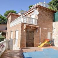 Дом в Испании, Каталония, Жирона, 184 кв.м.