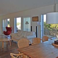 Дом на первой линии моря/озера в Испании, Каталония, Жирона, 145 кв.м.