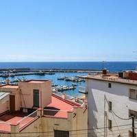 Flat at the second line of the sea / lake in Spain, Catalunya, Barcelona, 74 sq.m.