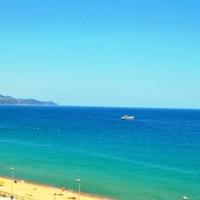 Квартира на первой линии моря/озера в Испании, Каталония, Жирона, 94 кв.м.