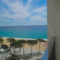 Квартира на первой линии моря/озера в Испании, Каталония, Жирона, 46 кв.м.