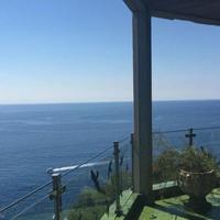 House at the first line of the sea / lake in Spain, Catalunya, Girona, 350 sq.m.