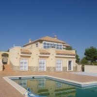 House in Spain, Comunitat Valenciana, Alicante, 180 sq.m.