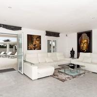 Flat in Spain, Catalunya, Begur, 200 sq.m.