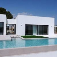 Villa in Spain, Comunitat Valenciana, Alicante, 175 sq.m.